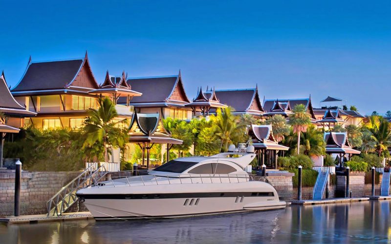 Royal Phuket Marina – Upscale 3-Bedroom Waterfront Apartment