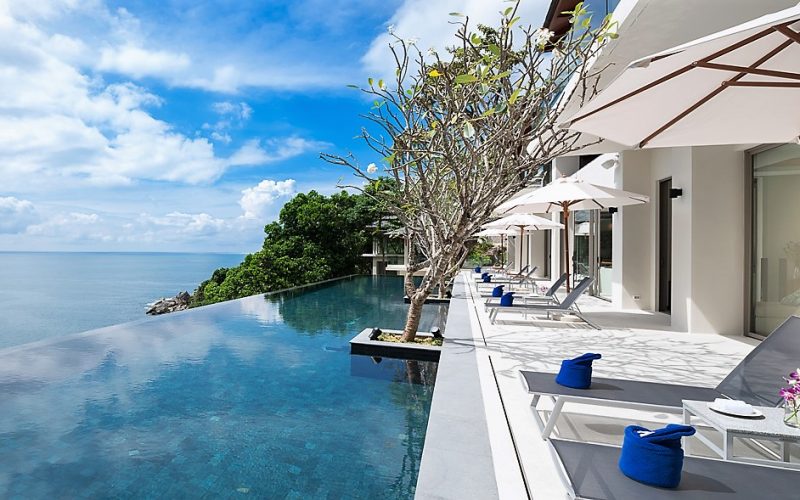 The Aquila – Magnificent 7-Bedroom Oceanfront Villa at Waterfall Bay Kamala