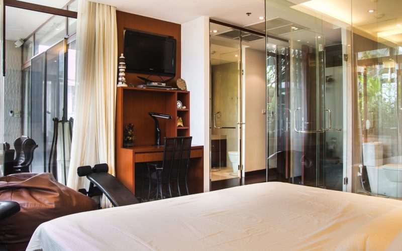Royal Phuket Marina – Upscale 3-Bedroom Waterfront Apartment