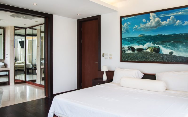 Royal Phuket Marina – Upscale 3-Bedroom Waterfront Apartment