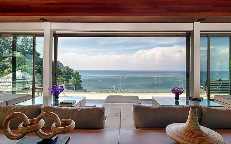 The Aquila – Magnificent 7-Bedroom Oceanfront Villa at Waterfall Bay Kamala