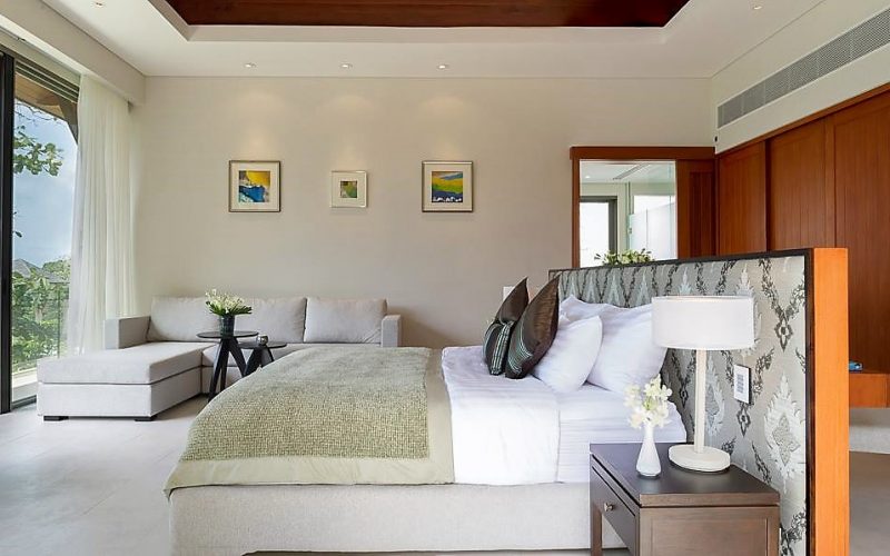 The Aquila – Magnificent 7-Bedroom Oceanfront Villa at Waterfall Bay Kamala