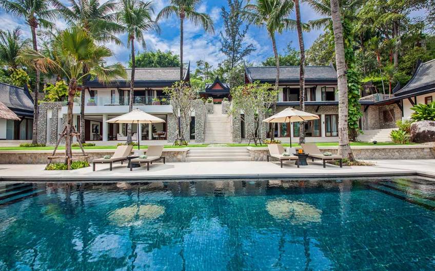 Villa Analaya – Beachfront 6-Bedroom Luxury Villa at Laemson Estate Kamala
