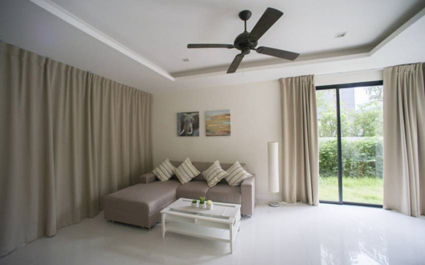 Laguna Park – 3-Bedroom Corner Town House