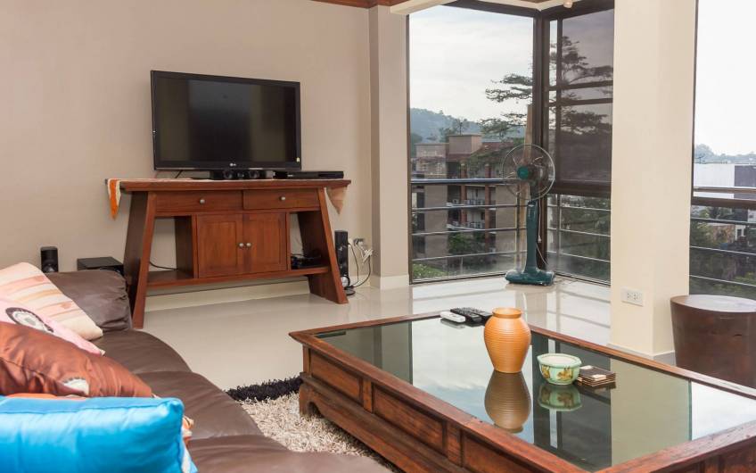 Patong Beach – 2-Bedroom Sea View Apartment