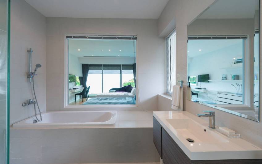 Summer Estate – A 4-Bedroom Beachfront Villa in Natai