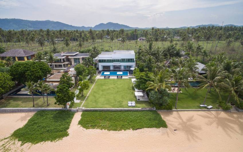 Summer Estate – A 4-Bedroom Beachfront Villa in Natai