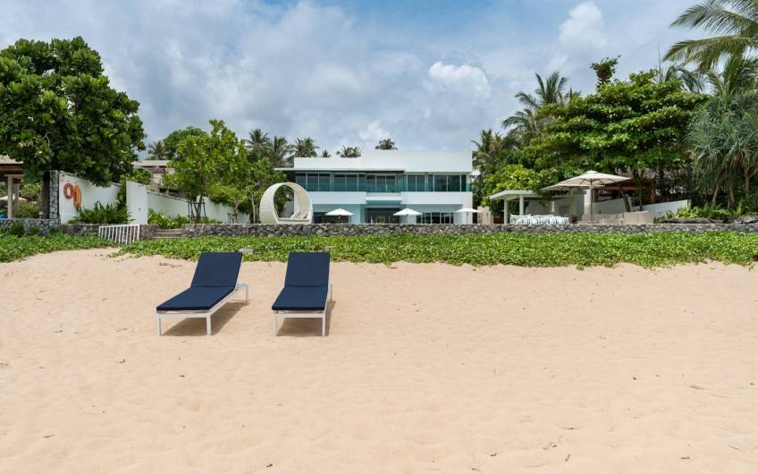 Summer Estate – A 4-Bedroom Beachfront Villa in Natai