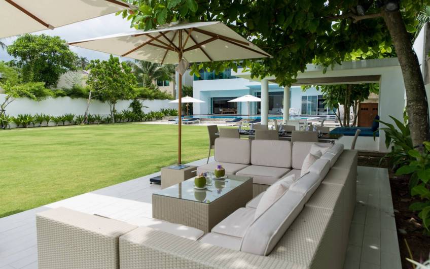 Summer Estate – A 4-Bedroom Beachfront Villa in Natai