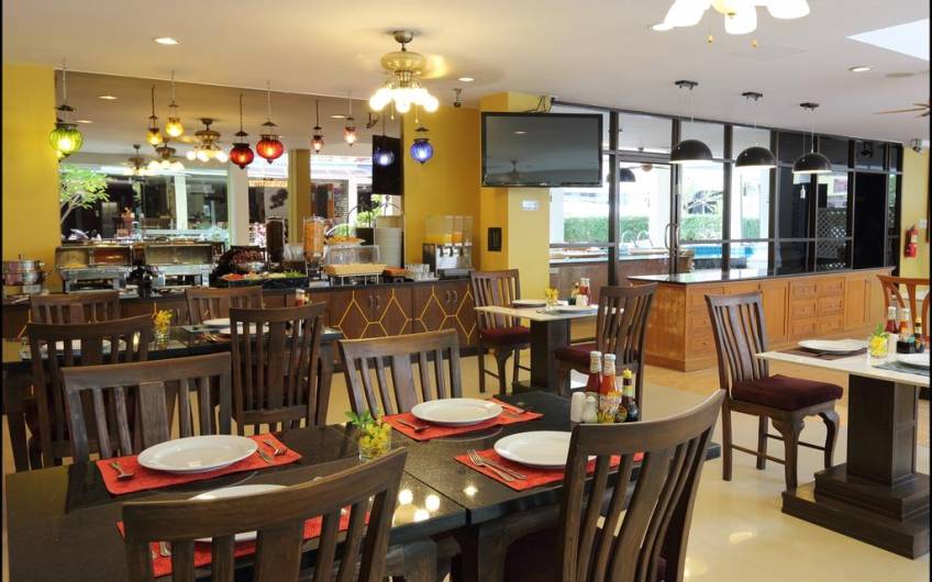 Central Patong – 60-Room 3* Tourist Hotel