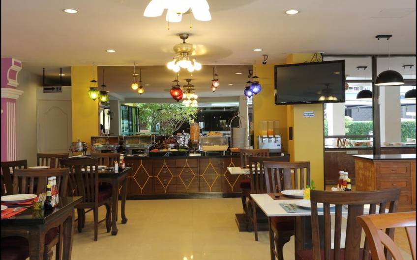 Central Patong – 60-Room 3* Tourist Hotel