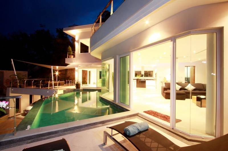 Outstanding 6-Bedroom Phuket Sea View Villa overlooking Bang Tao