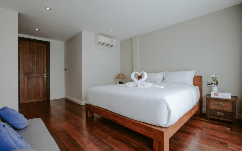 Dazzling Patong, Phuket 3-Bedroom Phuket Pool Villa
