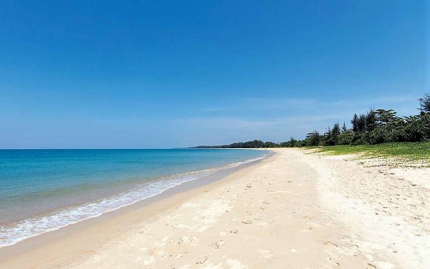 777 Beach Condo @ Mai Khao Beach
