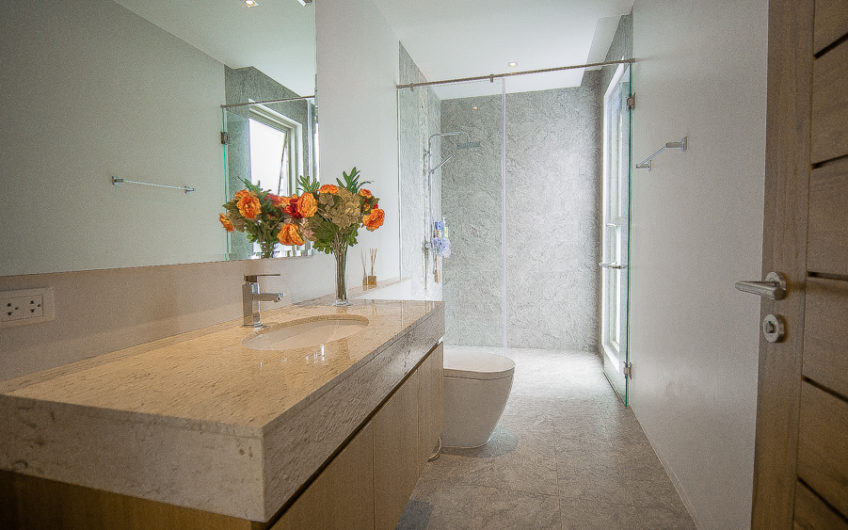 Phuket Luxury Layan Pool Villa