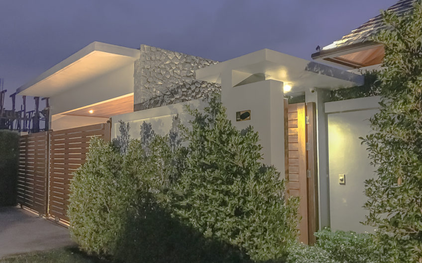 Phuket Luxury Layan Pool Villa