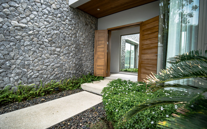 Phuket Luxury Layan Pool Villa