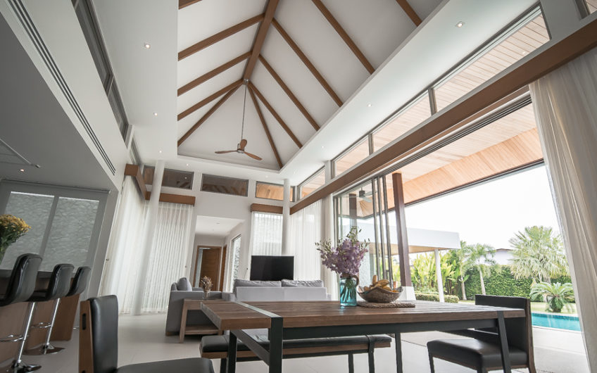 Phuket Luxury Layan Pool Villa