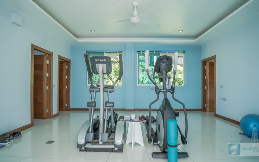 Phuket Sea View Villa Modern Flair
