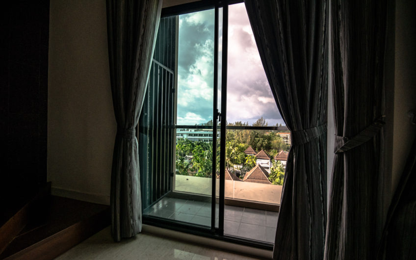 Loft-style Penthouse in Surin Beach