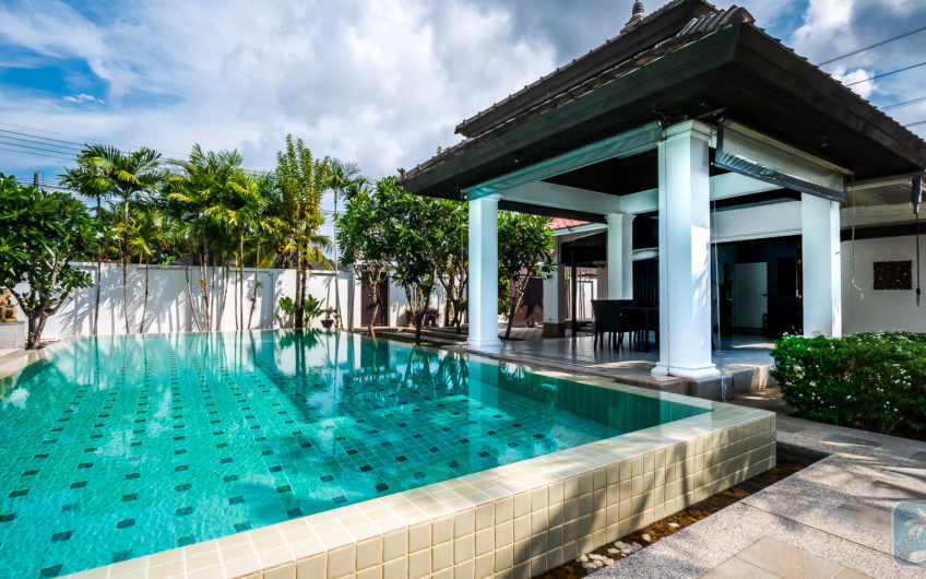 Live the Great Life in Mid Phuket