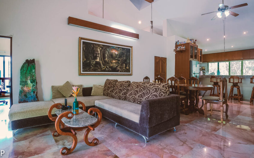 Secluded Pool Villa in Thalang, Mission Hills